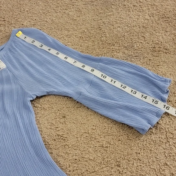 Crave Fame off the shoulder top - Picture 6 of 7